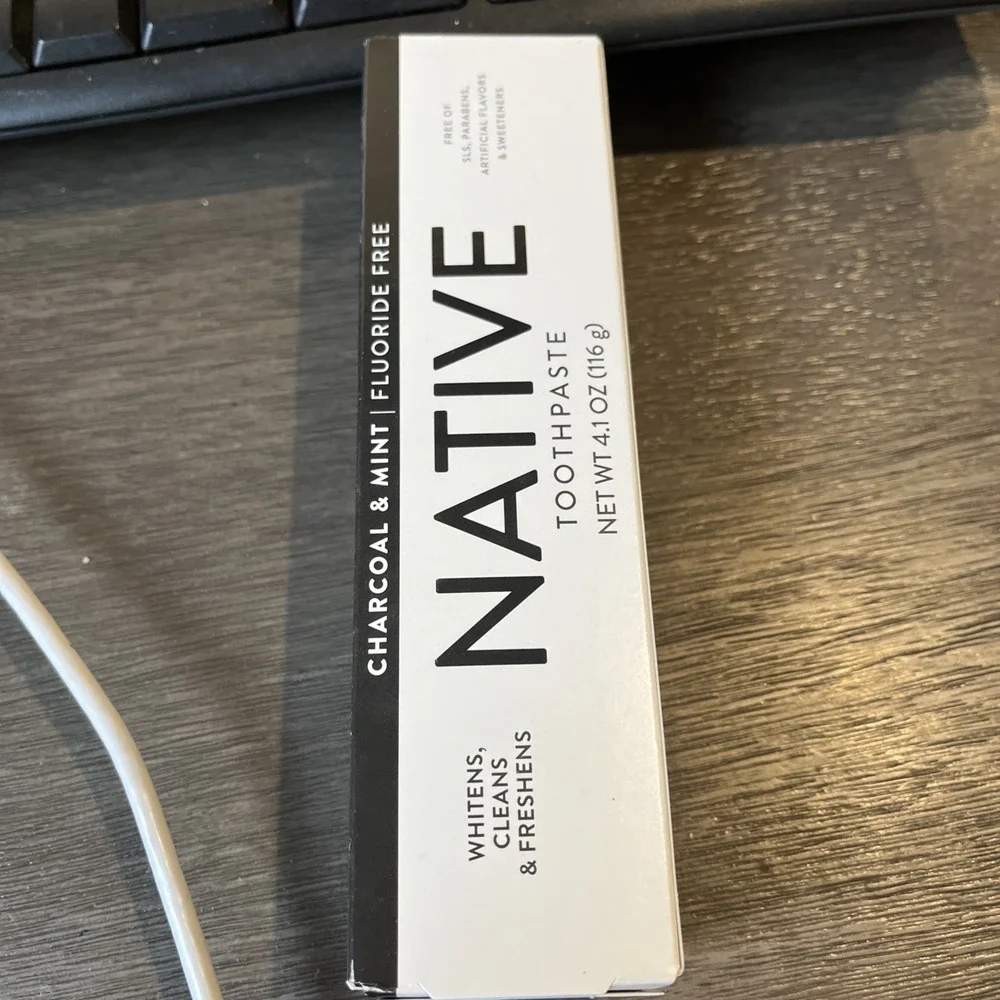 Native Premium Detoxifying Charcoal with Mint Fluoride Free Toothpaste
